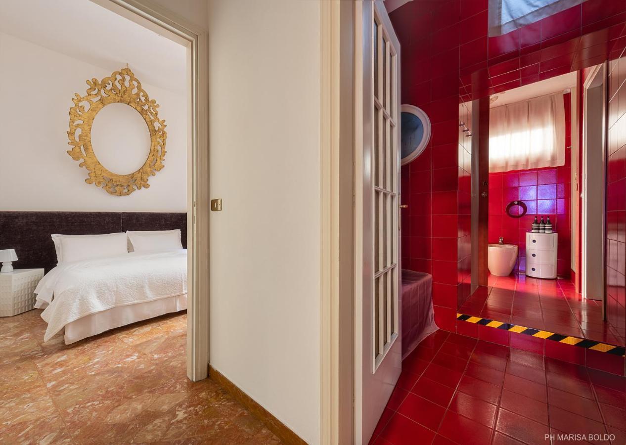 Billie'S Flat Red - Art & Design Apt In Verona Historic Centre Ngoại thất bức ảnh