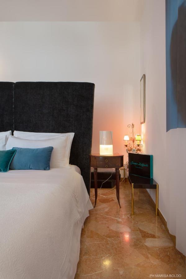 Billie'S Flat Red - Art & Design Apt In Verona Historic Centre Ngoại thất bức ảnh