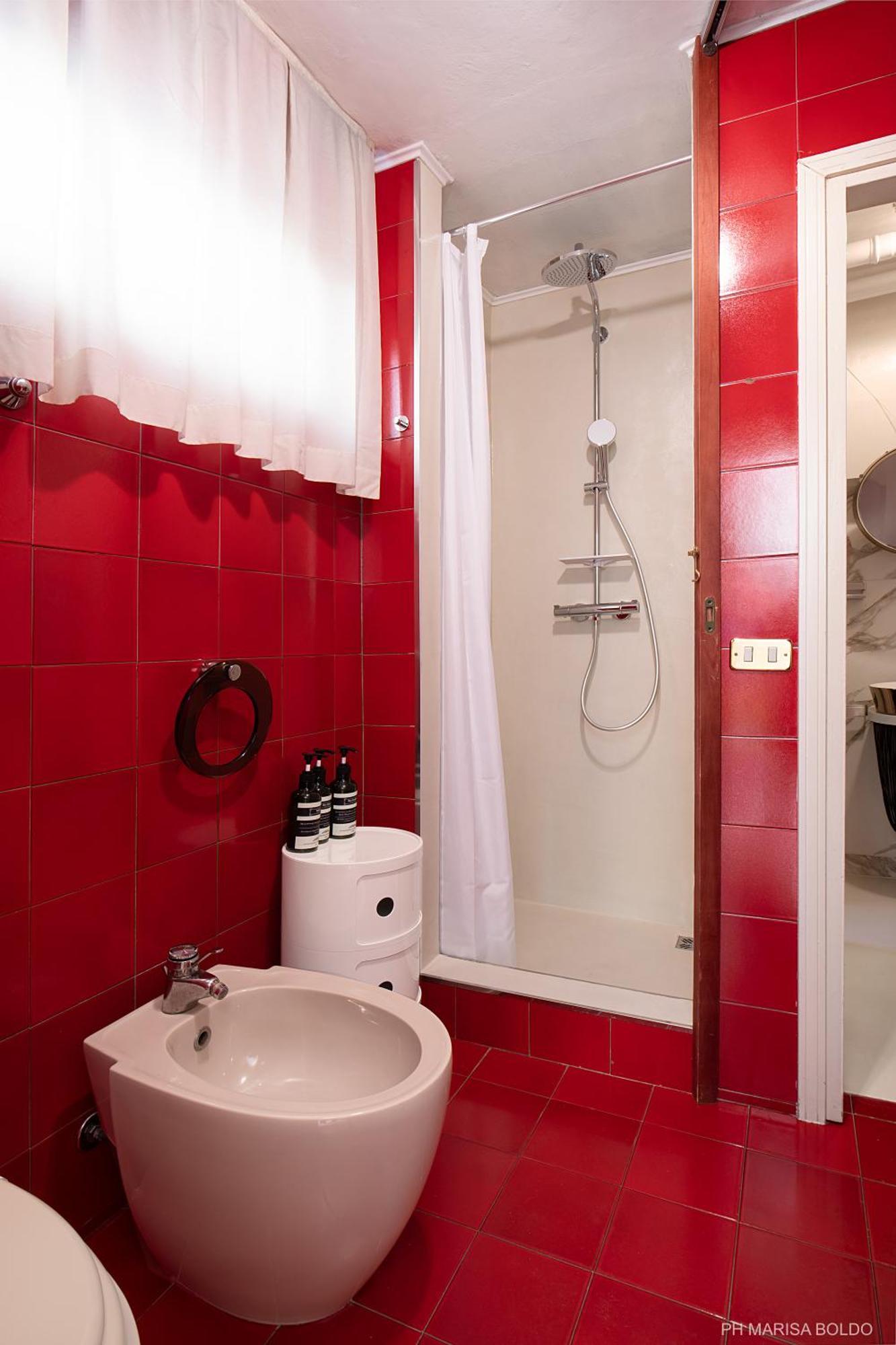 Billie'S Flat Red - Art & Design Apt In Verona Historic Centre Ngoại thất bức ảnh